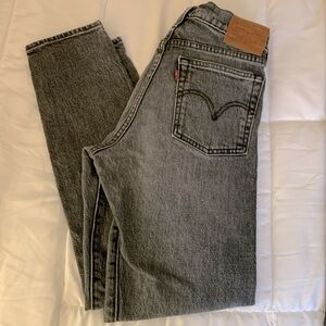 Levi’s premium wedgie grey size 25